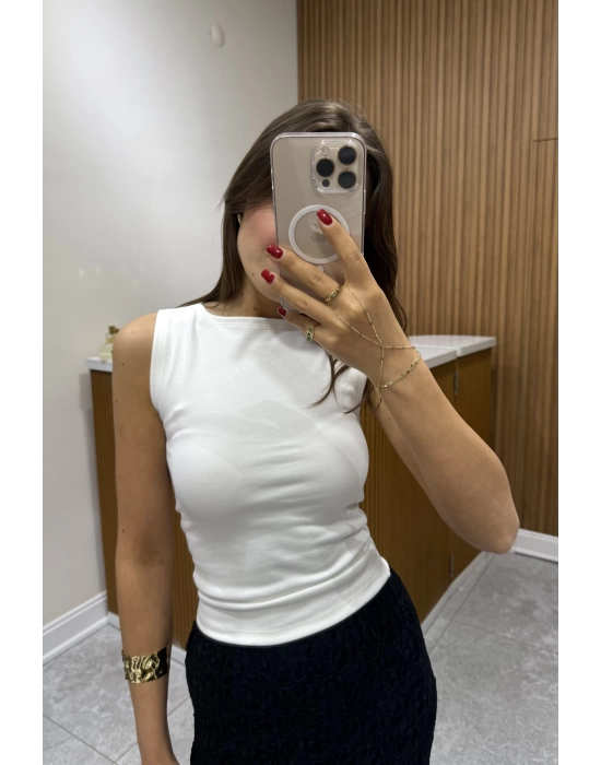 Kalın Askılı Beyaz Basic Bluz