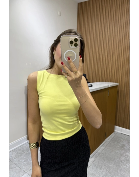 Kalın Askılı Sarı Basic Bluz