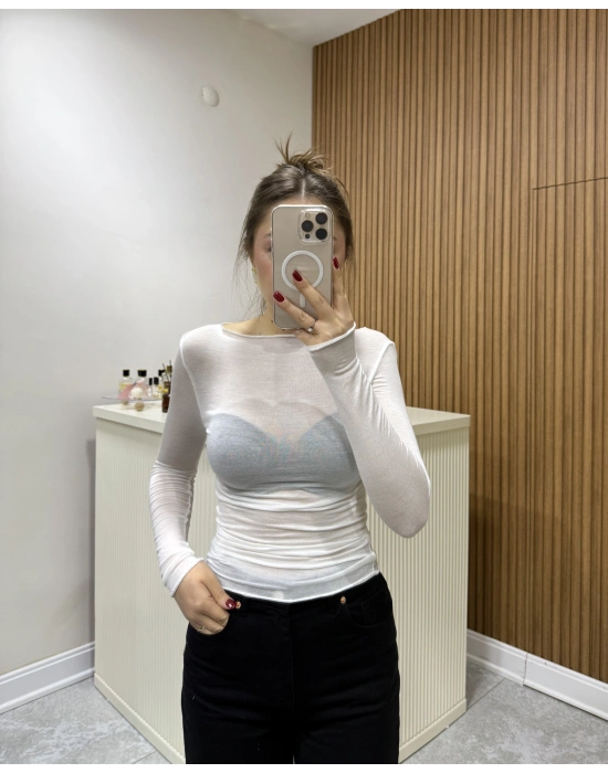 Kayık Yaka Transparan Bluz Beyaz