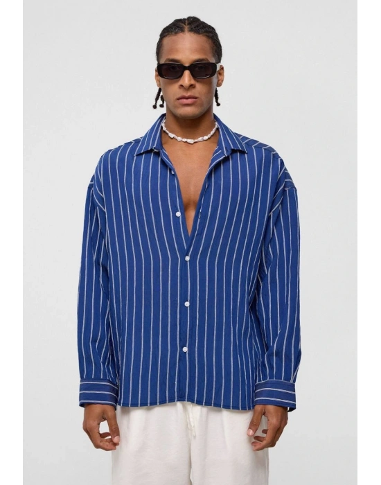 Lacivert Beyaz Çizgili Gömlek