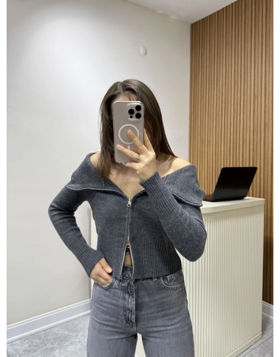 Madonna Yaka Fermuarlı Triko Hırka Gri