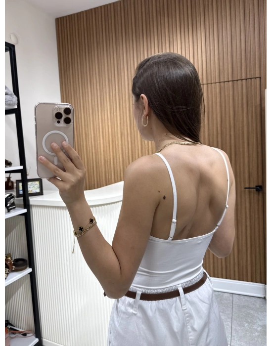 Marka Model Askılı Zıbın Beyaz