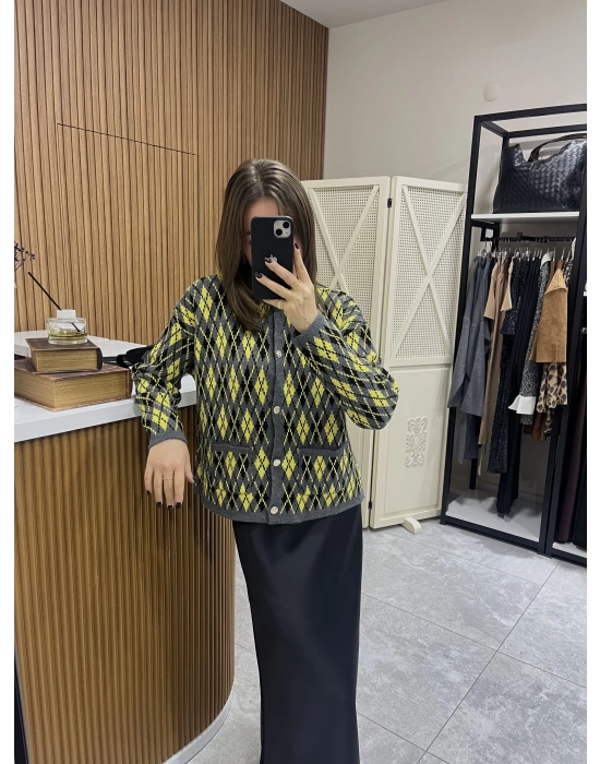 Marka Model Desenli Sarı Hırka