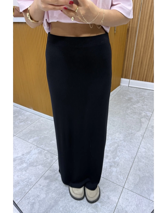 Marka Model Penye Siyah Etek
