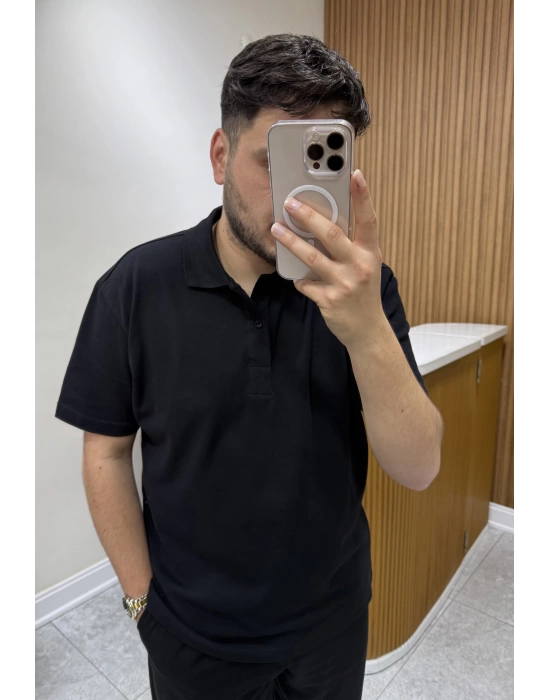 Marka Model Polo Yaka Sİyah Lacos