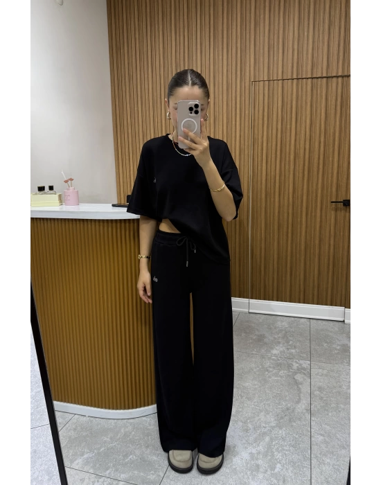 Marka Model Siyah Eşofman Takımı