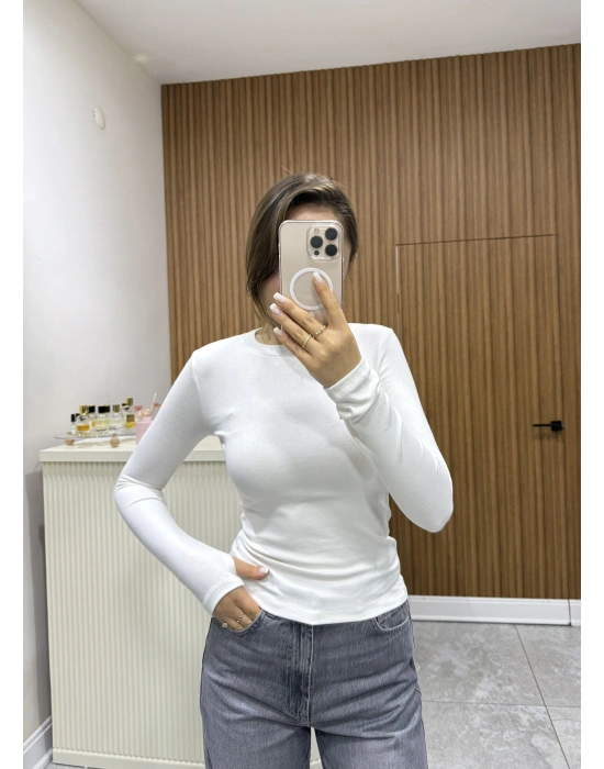 Marka Parmak Geçirmeli Body Beyaz