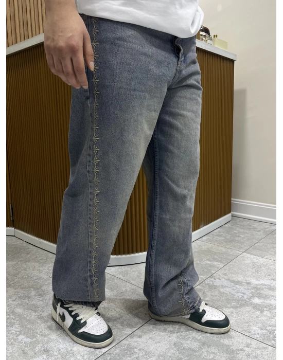 Nakış Detaylı Kot Pantalon
