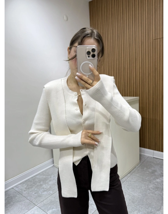 Önden Bağlamalı Krem Hırka