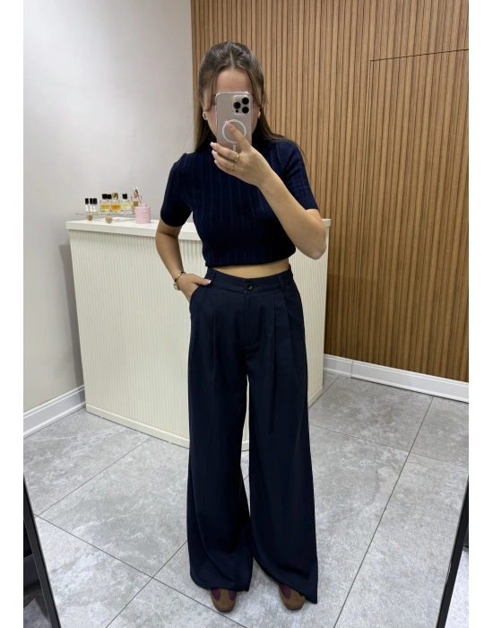 Poliviskon Lacivert Palazzo