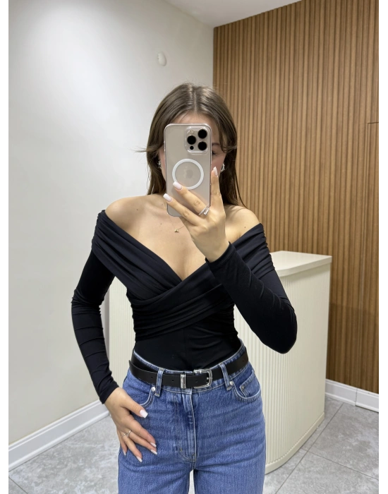 Yaka Detaylı Zıbın Bluz Siyah