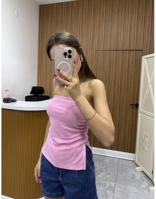 Yanı Yırtmaçlı Drapeli Pembe Straplez Bluz
