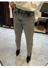 Marka Model Gri Jean
