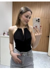Aksesuar Detaylı Bluz Siyah