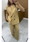 Düğme Detaylı Yelek Pantolon Camel Takım