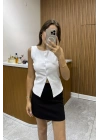 Kalın Askılı Düğmeli Bluz Beyaz