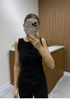 Kalın Askılı Düğmeli Bluz Siyah