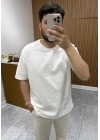 Marka Model Beyaz T-shirt