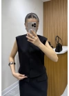 Marka Model Siyah Yelek