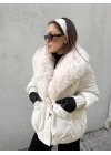 Yakası Kürk Detaylı Şişme Mont Beyaz
