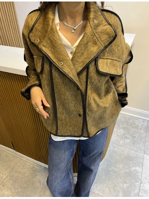 Siyah Deri Biyeli Ceket Camel