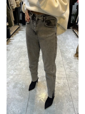Marka Model Gri Jean