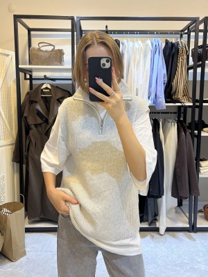 Fermuarlı Gri Süveter