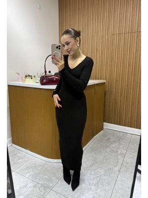 Arkadan Bağlama Detaylı Triko Elbise Siyah