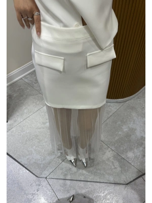 Cep Detaylı Tüllü Beyaz Etek