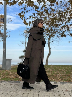 Kahve Şal Detaylı Kaban