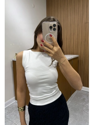 Kalın Askılı Beyaz Basic Bluz