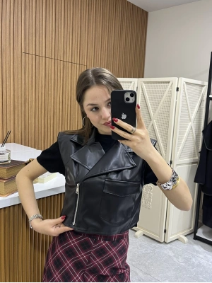 Marka Model Deri Yelek Siyah