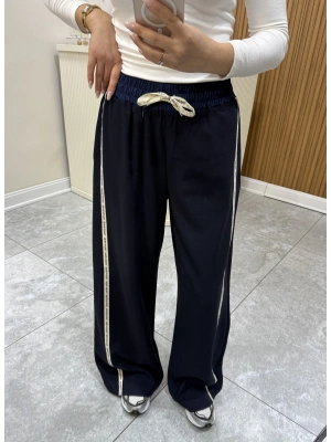 Şerit Detaylı Pantolon Lacivert