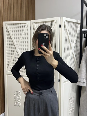 Siyah Uzun Kol Bluz