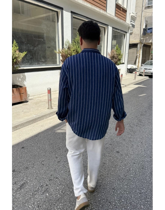 Lacivert Beyaz Çizgili Gömlek