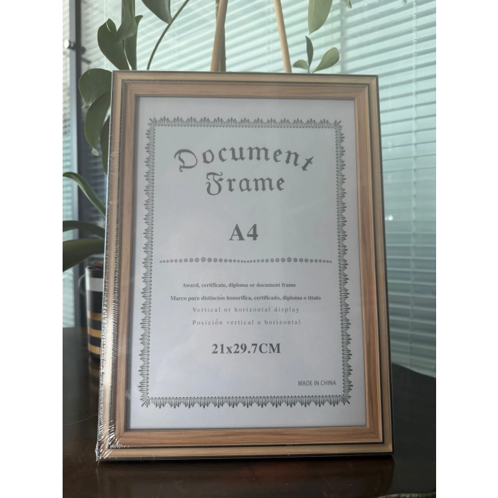 Pionny A4 Ahşap Çerçeve 21x29,7 cm (Kahverengi - Siyah)