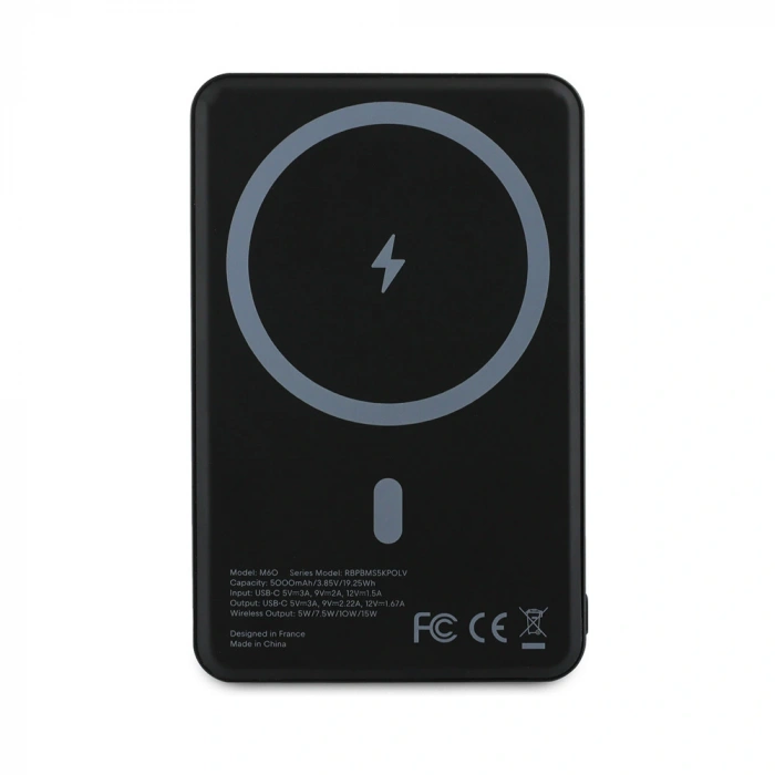 Redbull Orjinal Lisanslı M-safe Şarj Özellikli Dijital LED Göstergeli Kırmızı Şeritli Powerbank 5000mAh 15W