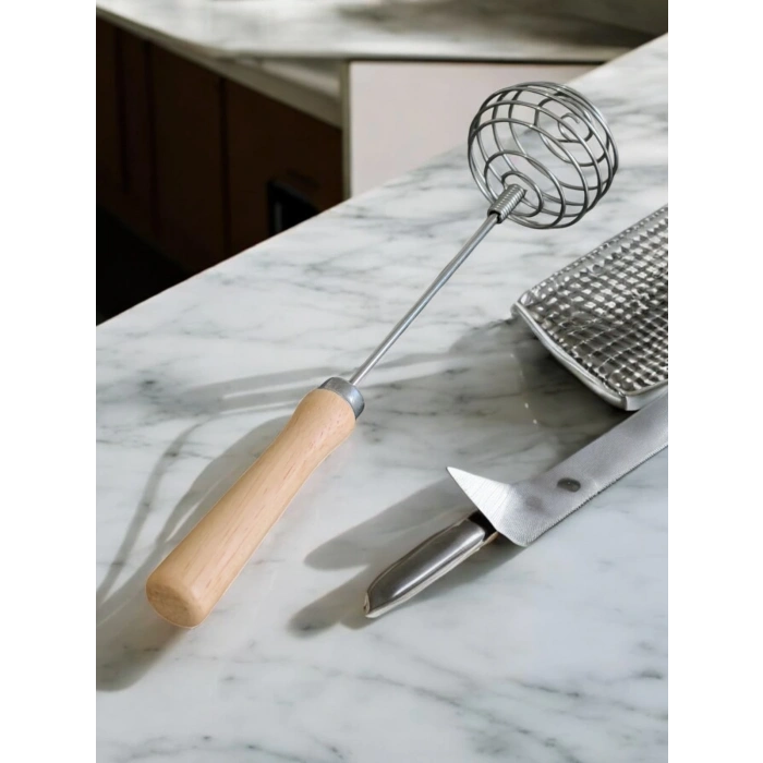 MyBru Paslanmaz Çelik Ahşap Saplı Yuvarlak Manuel Yaylı Yumurta Çırpıcı