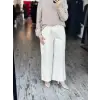 Kayra Beli Lastikli ve Bağcık Detaylı Bol Paça Pantolon KA79015