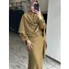 QooQ Store Şal Aksesuarlı Saten Gömlek Etek Takım 26SS218