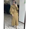 QooQ Store Şal Aksesuarlı Saten Gömlek Etek Takım 26SS218