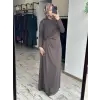 Almarwah Beli Broş ve Büzgü Detaylı Modal Penye Elbise 303920