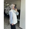 Clande Biyeli Çizgi Detaylı Poplin Gömlek