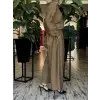 Kahma Kemer Detaylı Hakim Yaka Gömlek PantolonTakım