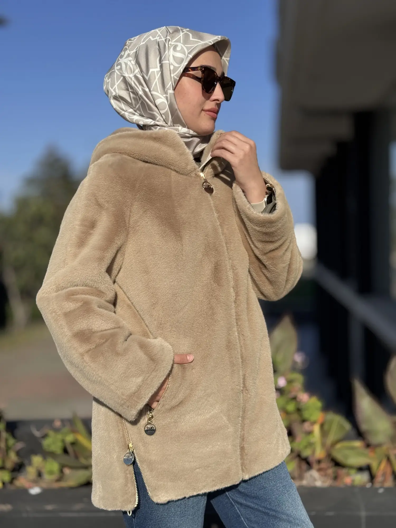 WOM BTQ Fermuarlı Kapüşonlu Kürk Kaban