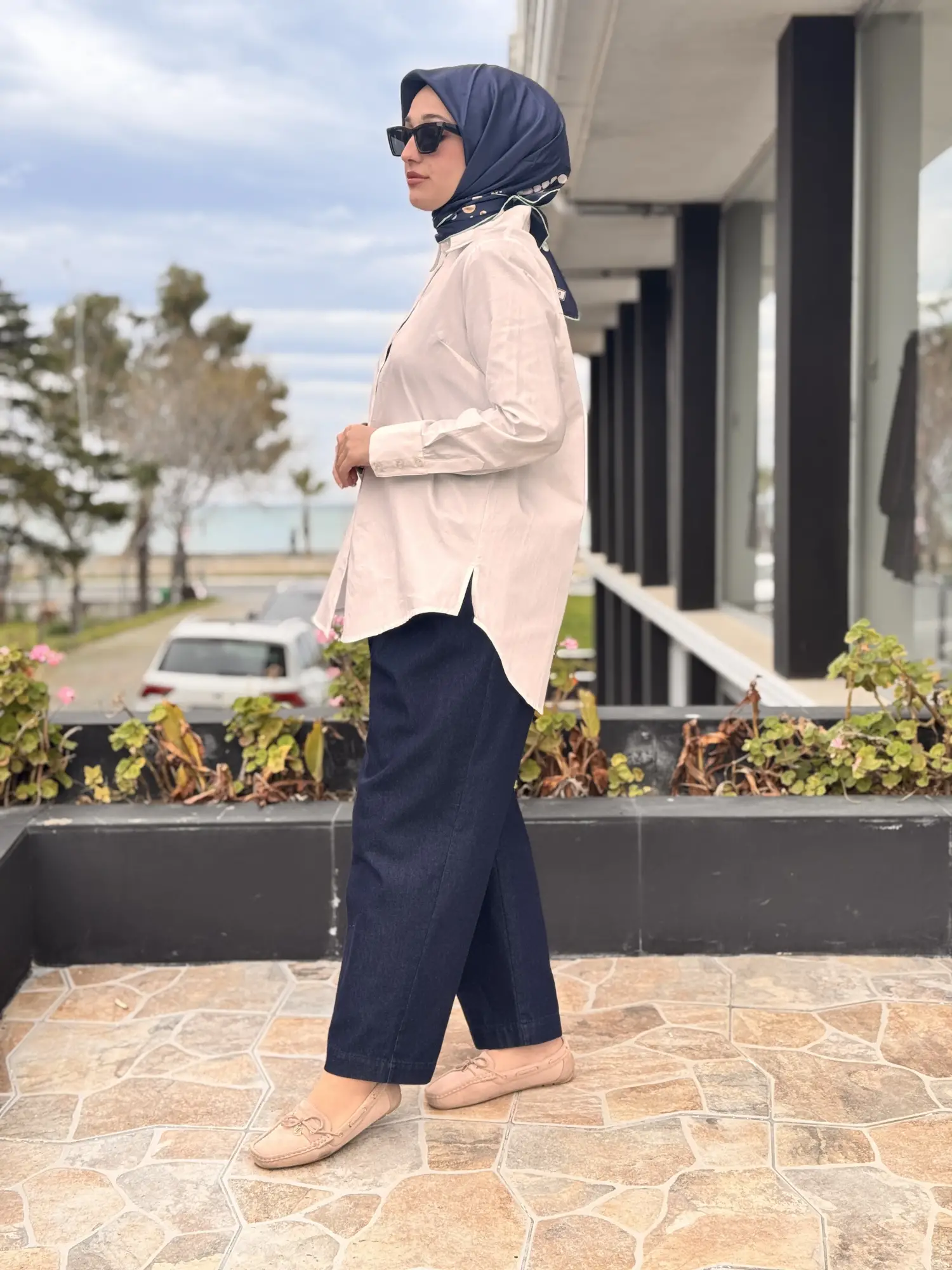 Kahma Pile Detaylı Kemerli Denim Pantolon