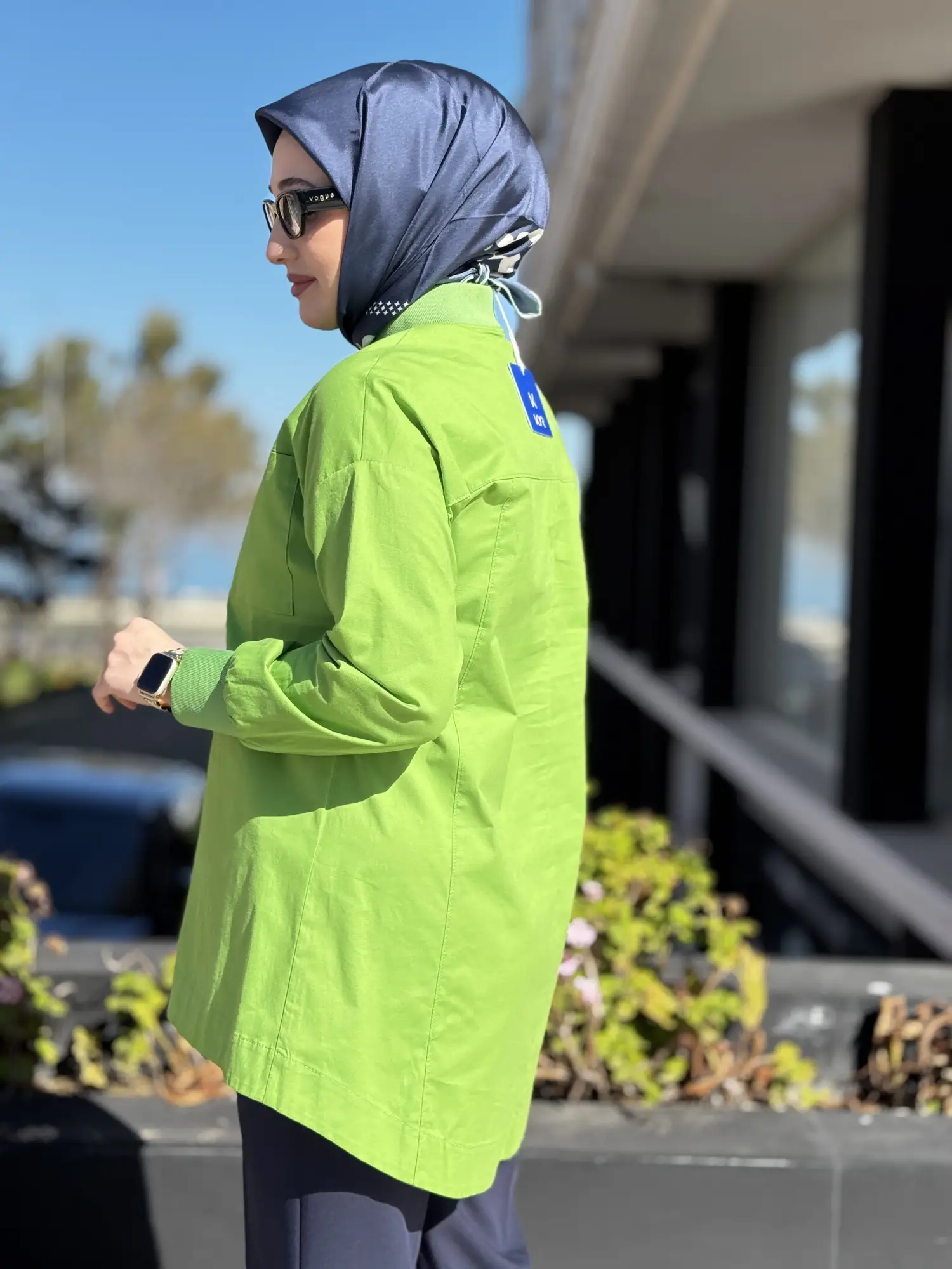 Kayra Ribanalı Yakası Boncuklu Gömlek