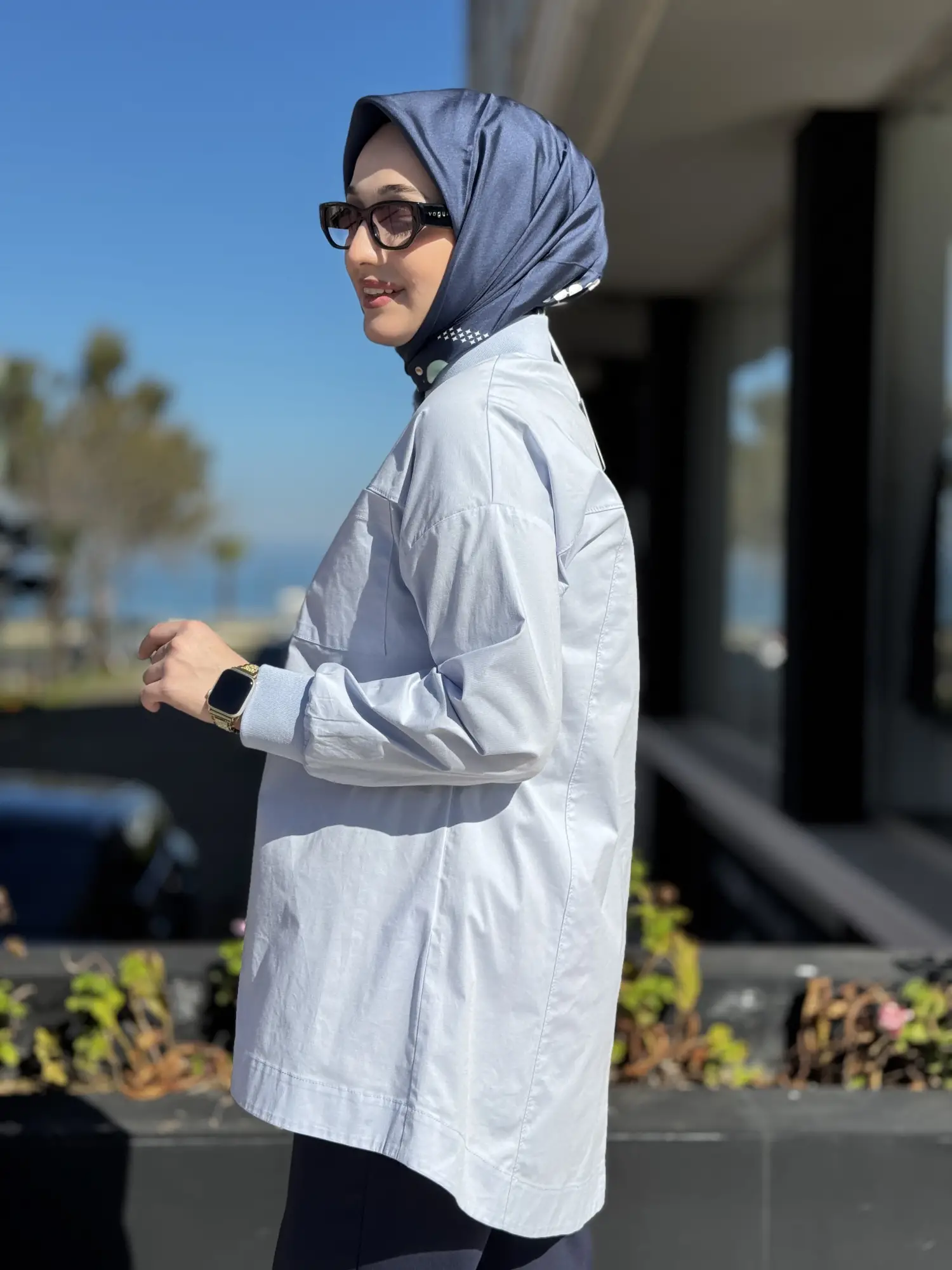 Kayra Ribanalı Yakası Boncuklu Gömlek