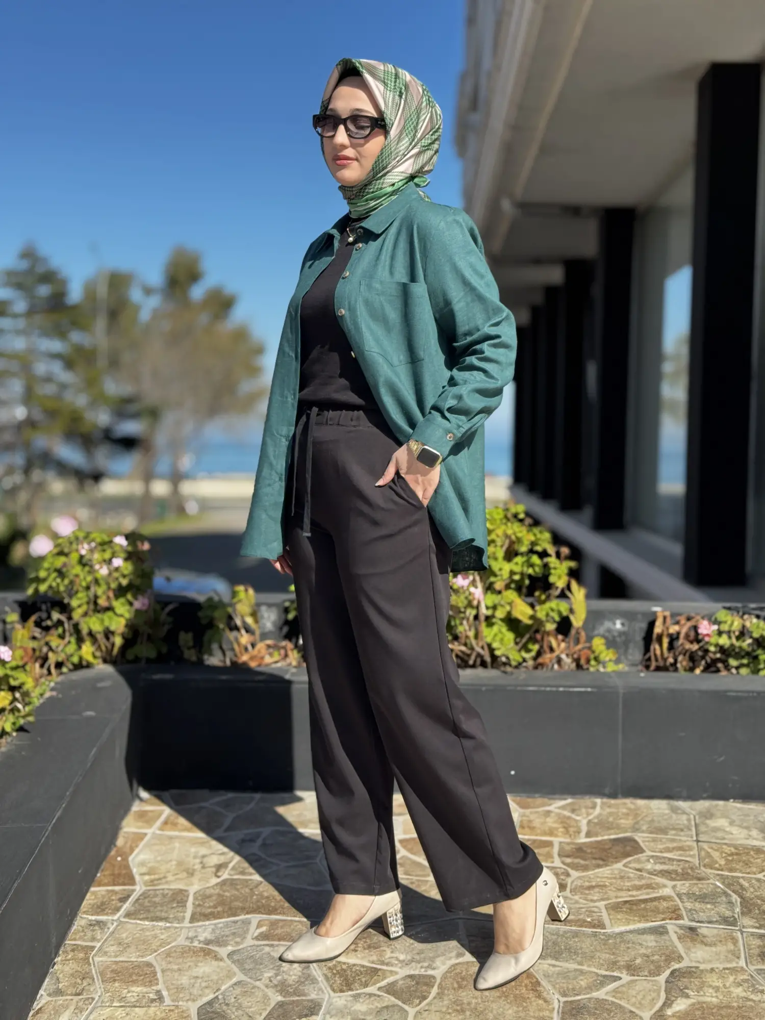 Kayra Beli Lastikli ve Bağcık Detaylı Cepli Rahat Pantolon