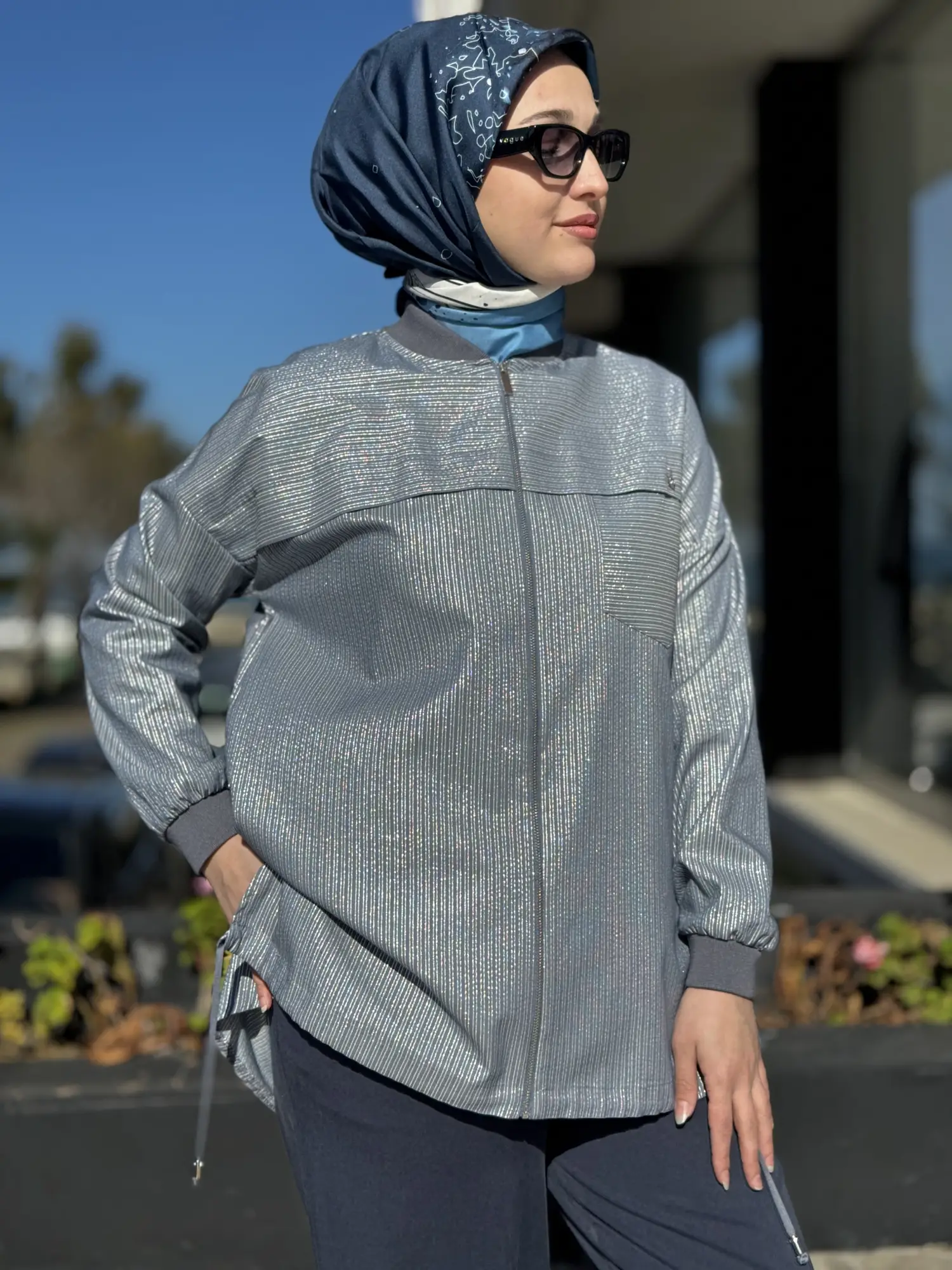 Kayra Sim Ve Çizgi Detaylı Fermuarlı Ceket